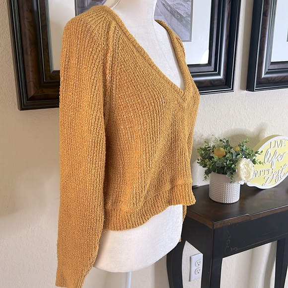 Free People Womens Cropped Knit Sweater - Picture 7 of 14